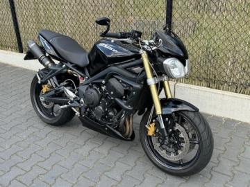 Triumph Street triple 675